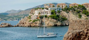 Spanish property market 2016 overview forecast growth overseas buyers Balearics malgrat santa ponsa el toro cala vinyas vinyes oyster swan sailing yacht in front of villa penthouse apartment for sale search real estate casafari compare prices