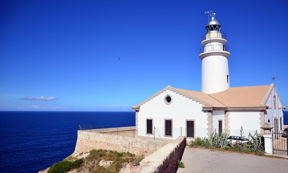 Cala Ratjada property market is set next to a lighthouse Punta de Capdepera.