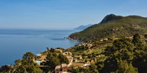 serra tramuntana mountains fincas with sea view mallorca