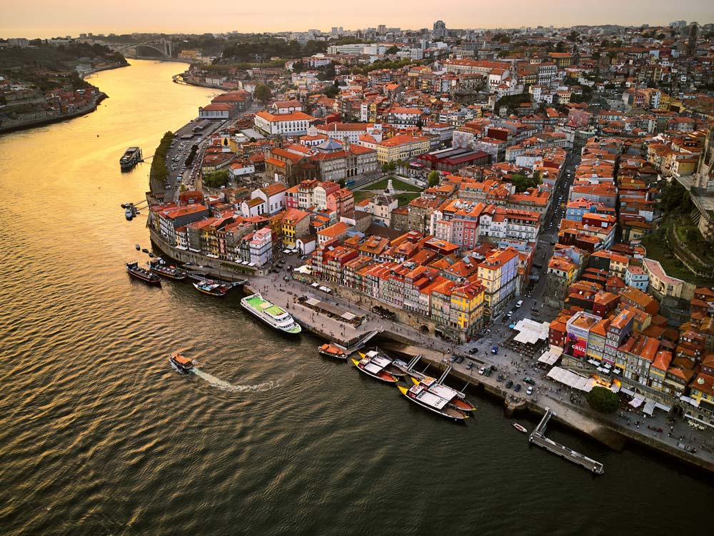 Porto takes a big part in Portugal real estate market recovery.