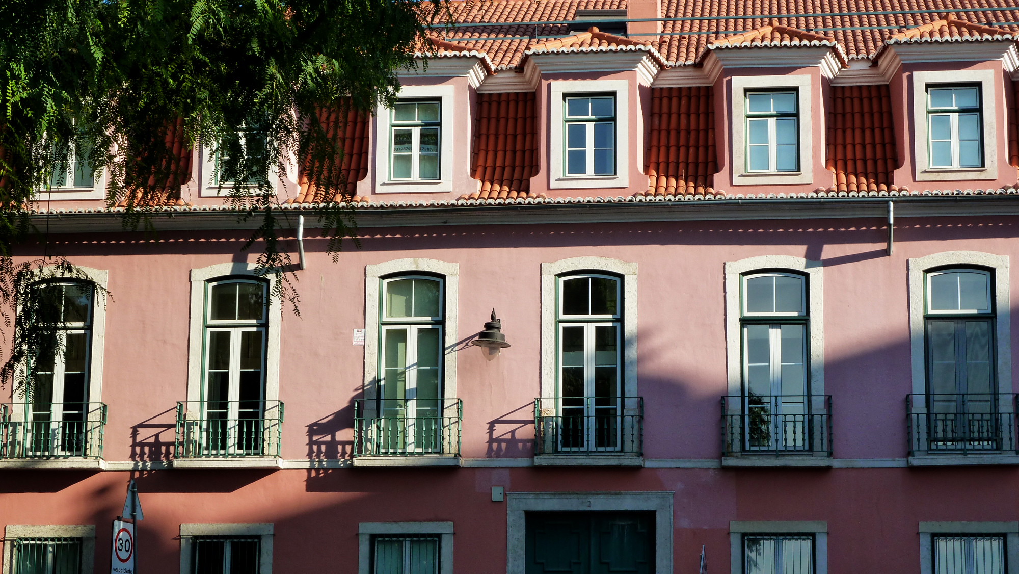 Prédio em Santos, Lisboa